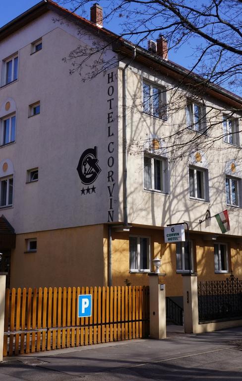 Corvin Hotel Győr Extérieur photo